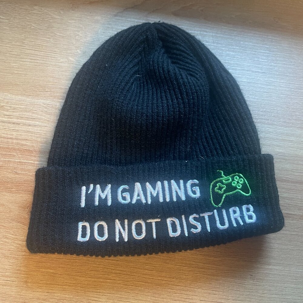 Black beanie hat - "I’m Gaming Do Not Disturb" with console patch green + white